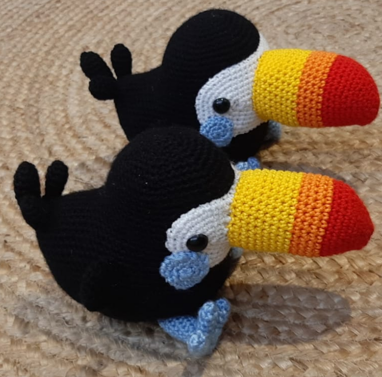 toucans